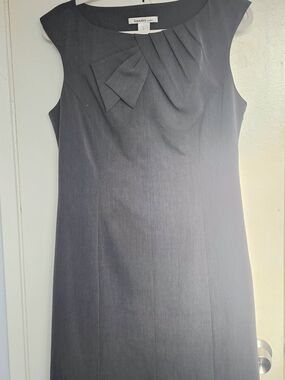 Laundry by Design Charcoal Gray Sleeveless Sheath Dress with Bow Detail